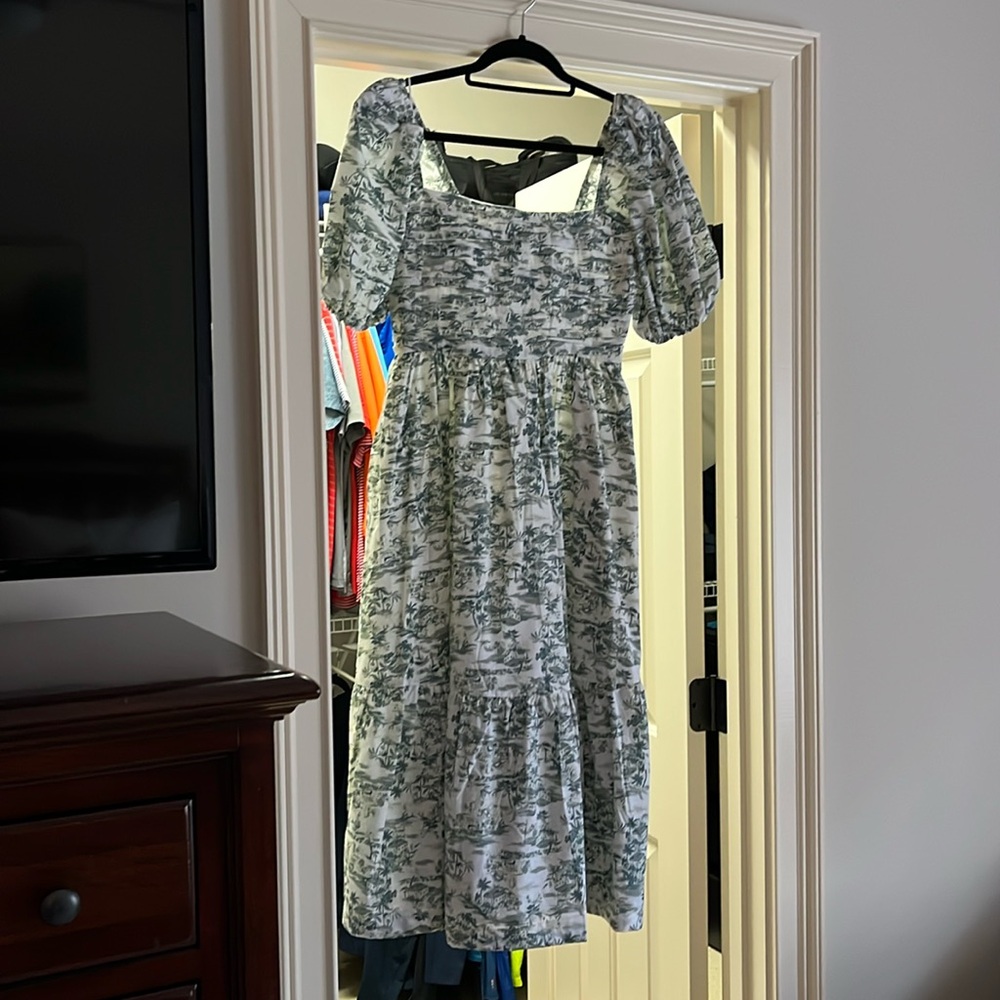 NWT Abercrombie & Fitch Emerson Poplin Puff Sleeve Midi Dress, Size Small